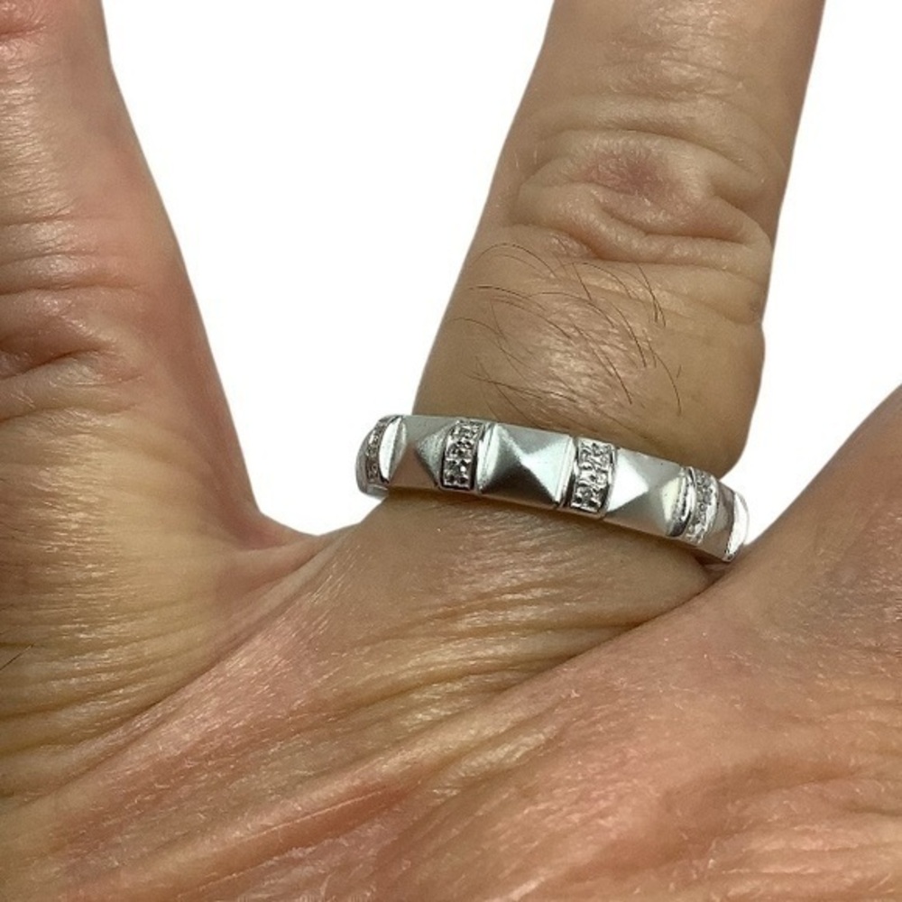 Sterling silver CZ unisex band ring